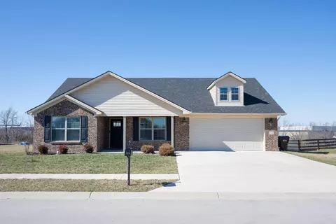 712 Tower Dr, Richmond, KY 40475