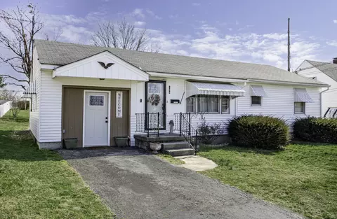 104 Hillcrest Ave, Lancaster, KY 40444