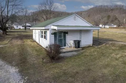 1025 E Main St, Morehead, KY 40351