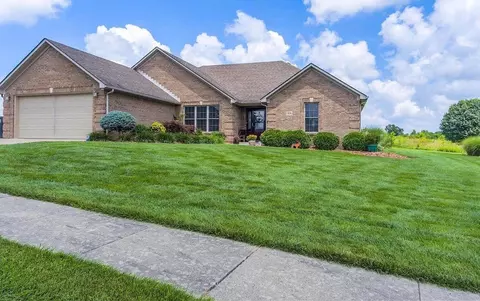 906 Kenblue Ln, Richmond, KY 40475