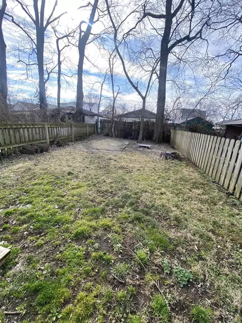 Exterior - 340 E Second St, Lexington, KY 40508 photo 3 of 8
