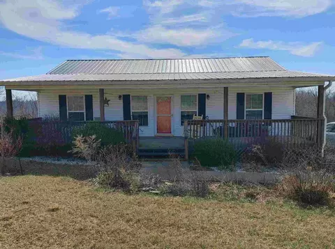 1850 Upper Dry Fork Rd, Mckee, KY 40447