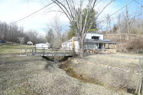 125 Broke Bridge Rd, Olive Hill, KY 41164