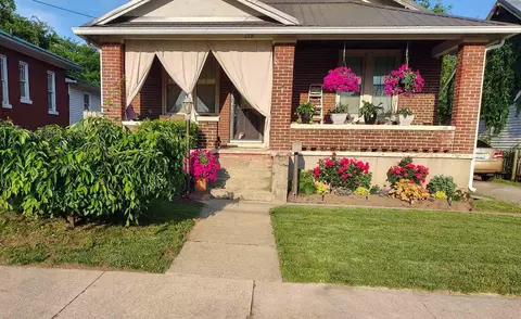 128 N Walnut St, Cynthiana, KY 41031