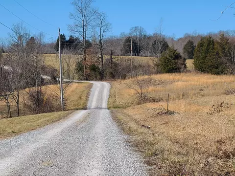 167 Meadow View Dr, Nancy, KY 42544 photo 6