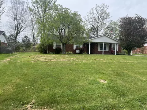 Exterior - 241 Circle Dr, Morehead, KY 40351 photo 6 of 12