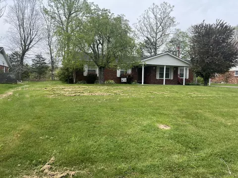 Exterior - 241 Circle Dr, Morehead, KY 40351 photo 5 of 12