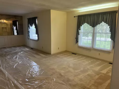 Living - 241 Circle Dr, Morehead, KY 40351 photo 1 of 3