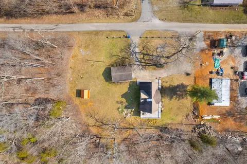 View/Area - 992 Stonegate Dr, Burnside, KY 42519 photo 10 of 14