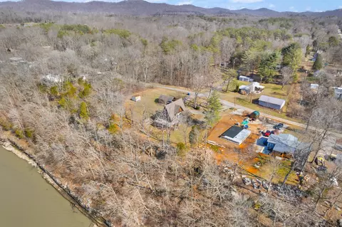 View/Area - 992 Stonegate Dr, Burnside, KY 42519 photo 13 of 14