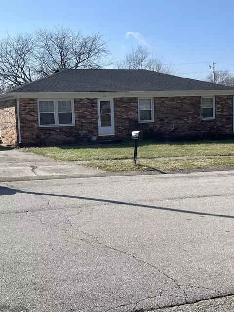 315 Foxwood Dr, Nicholasville, KY 40356