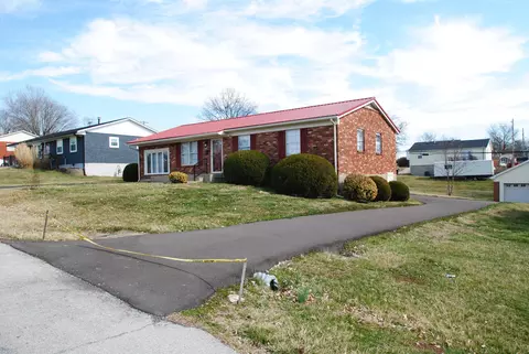 213 Willowcrest Dr, Frankfort, KY 40601