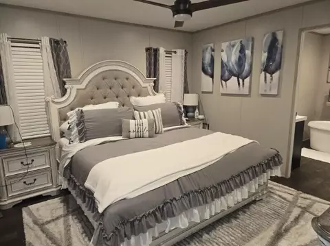 Bedroom - 156 Eagle Crest Dr, Nancy, KY 42544 photo 1 of 6