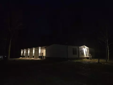 Exterior - 156 Eagle Crest Dr, Nancy, KY 42544 photo 5 of 5