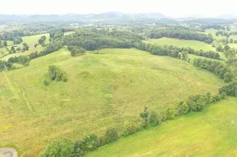 1605 Ky-213, Jeffersonville, KY 40337