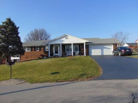 517 Cloverdale Dr, Danville, KY 40422