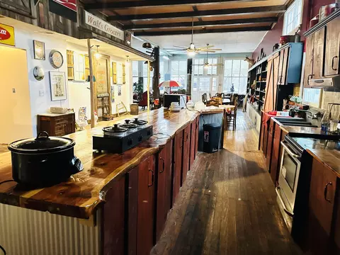 Kitchen - 391 Main Street St, Salvisa, KY 40372 photo 5 of 11