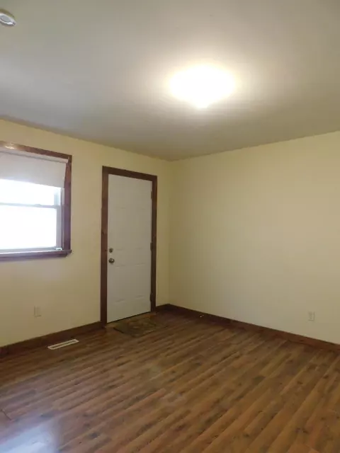 Bedroom - 146 Bailey Loop, Loyall, KY 40854 photo 8 of 14