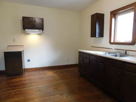Kitchen - 146 Bailey Loop, Loyall, KY 40854 photo 3 of 3