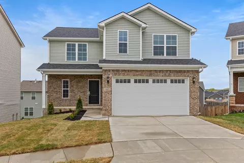 945 Thomas Park, Lexington, KY 40511