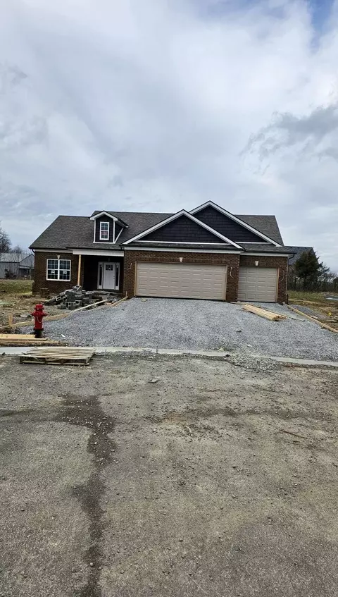 500 Chickasaw Dr, Richmond, KY 40475