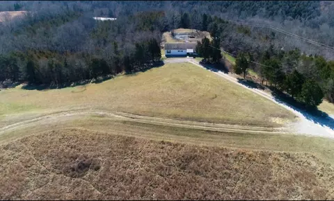 11526 N Us Highway 27, Berry, KY 41003