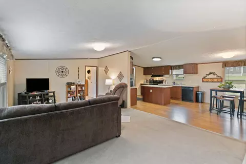 158 Lisabella Ln, Eubank, KY 42567 photo 5