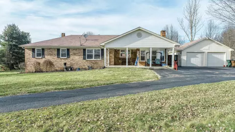 1912 Bethlehem Rd, Paris, KY 40361
