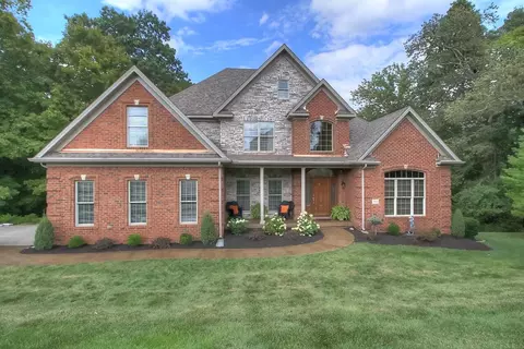 404 Avawam Dr, Richmond, KY 40475