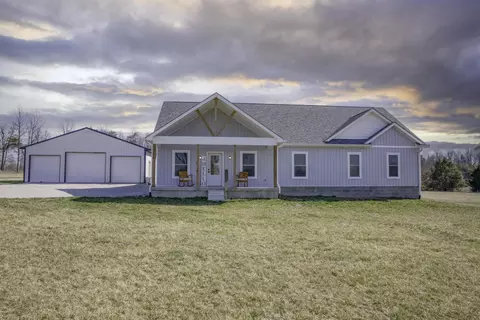 190 Thompson Hill Spur Rd, Hodgenville, KY 42748
