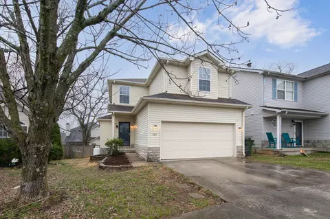 664 Danby Woods Dr, Lexington, KY 40509