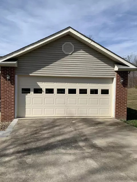 Exterior - 20 Trammell Ln, Corbin, KY 40701 photo 3 of 16
