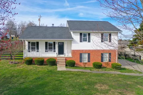 162 Clearview Dr, Lily, KY 40740