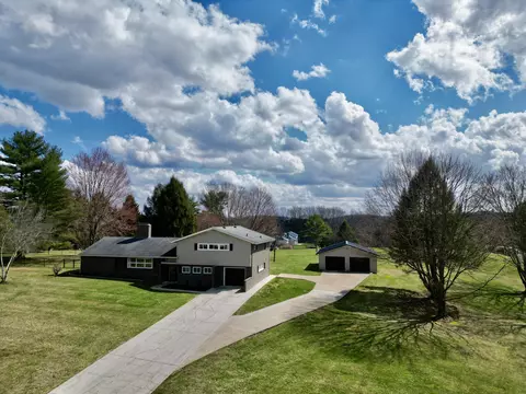724 Bolton Dr, Somerset, KY 42503