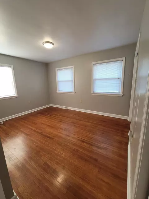 404 E 2nd St, Perryville, KY 40468 photo 13