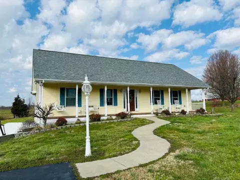 586 G V Hale Rd, Russell Springs, KY 42642