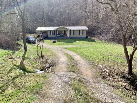 452 Icehouse Branch Rd, Manchester, KY 40962