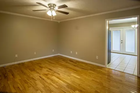 900 W 8th St, Corbin, KY 40701 photo 6