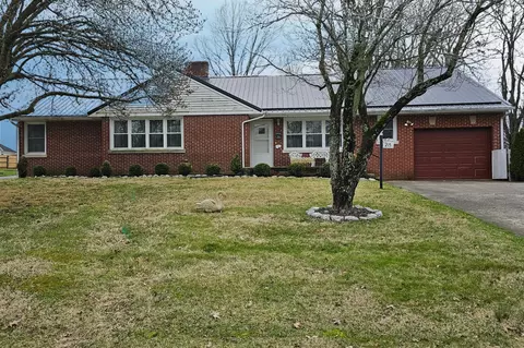 215 Battle Grove Ave, Cynthiana, KY 41031