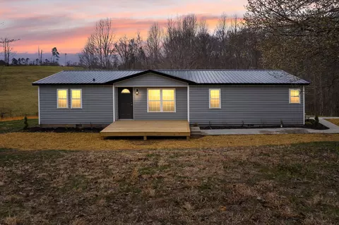 56 M L Black Ln, Keavy, KY 40737