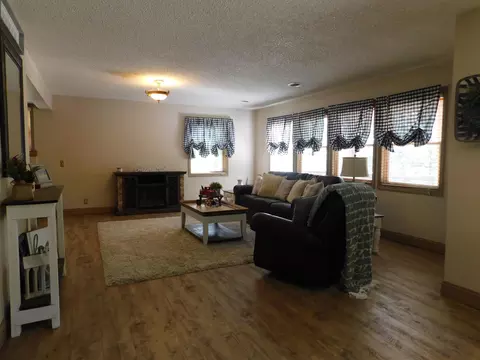 Living - 1100 Coldiron Hts, Baxter, KY 40806 photo 40 of 43