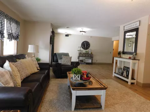 Living - 1100 Coldiron Hts, Baxter, KY 40806 photo 29 of 43