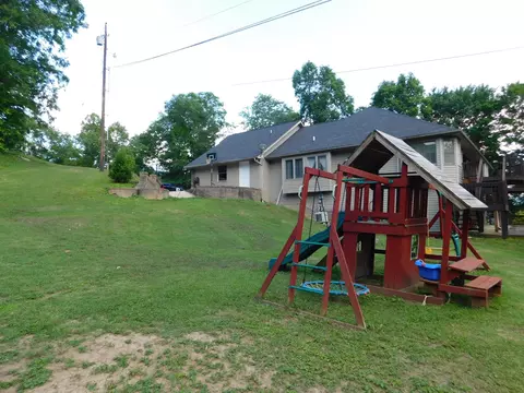 Exterior - 1100 Coldiron Hts, Baxter, KY 40806 photo 11 of 13