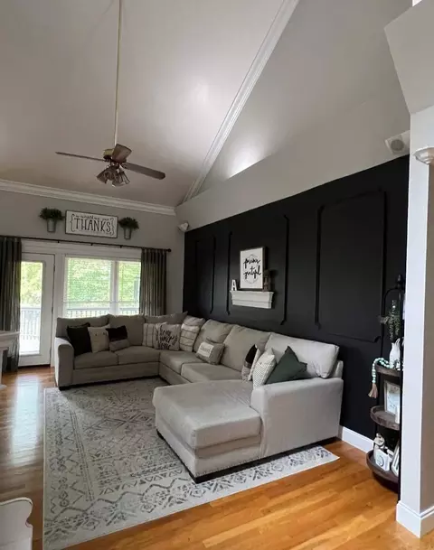 Living - 1100 Coldiron Hts, Baxter, KY 40806 photo 1 of 43