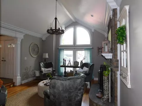 Living - 1100 Coldiron Hts, Baxter, KY 40806 photo 8 of 43
