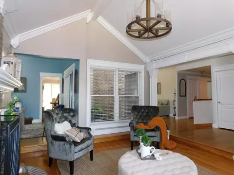 Living - 1100 Coldiron Hts, Baxter, KY 40806 photo 19 of 43