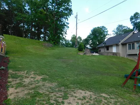 Exterior - 1100 Coldiron Hts, Baxter, KY 40806 photo 10 of 13