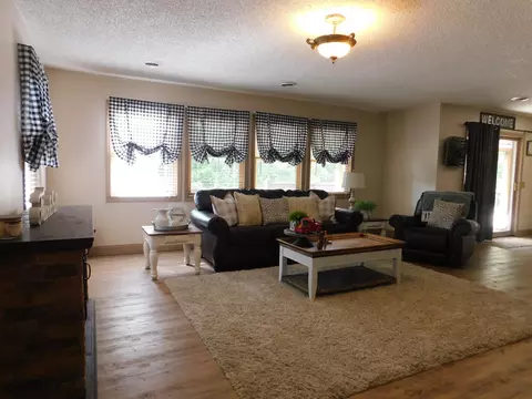 Living - 1100 Coldiron Hts, Baxter, KY 40806 photo 37 of 43