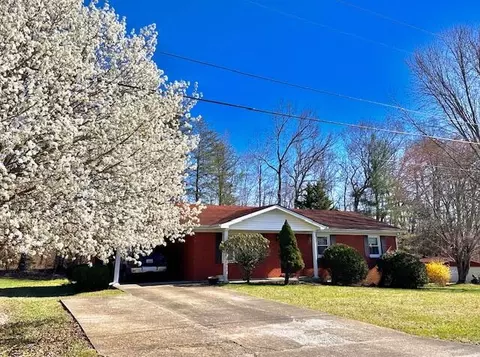 Exterior - 554 Forego Trl, Corbin, KY 40701 photo 2 of 16