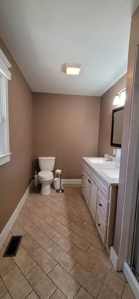 911 W 8th St, Corbin, KY 40701 photo 27